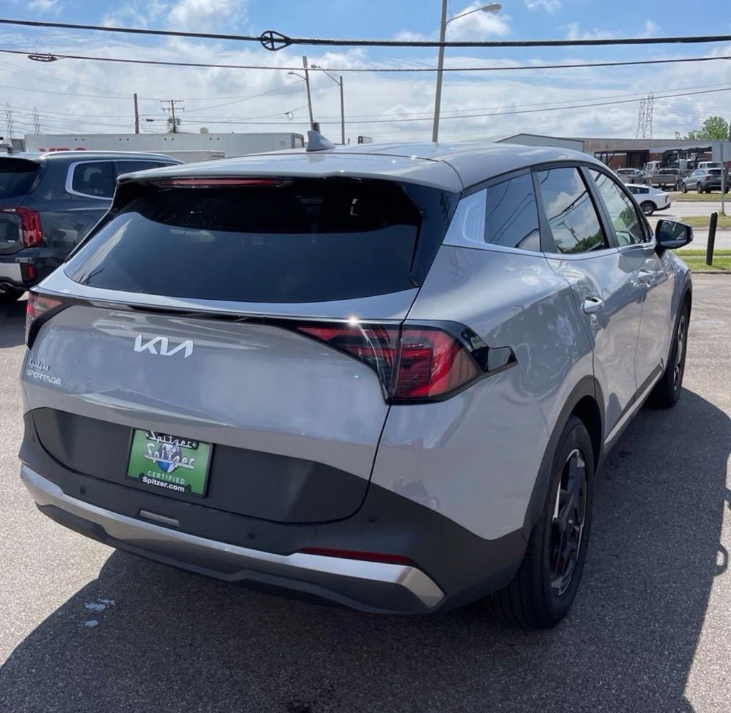 Used 2026 Gray Kia EX image 6