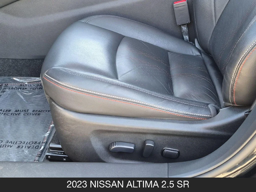 Used 2023 Black Nissan 2.5 SR image 15