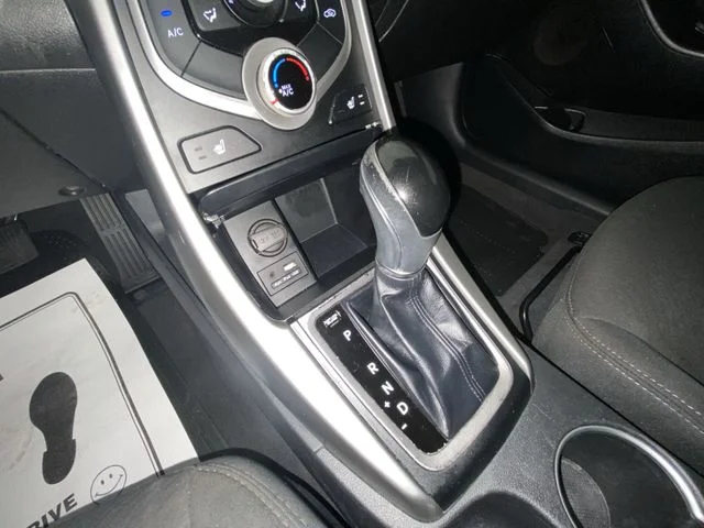 Used 2016 White Hyundai Value Edition image 19