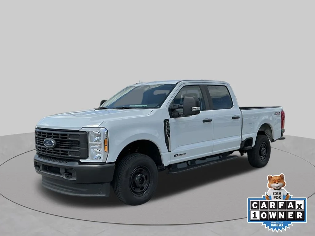 Used 2026 White Ford XL image 1