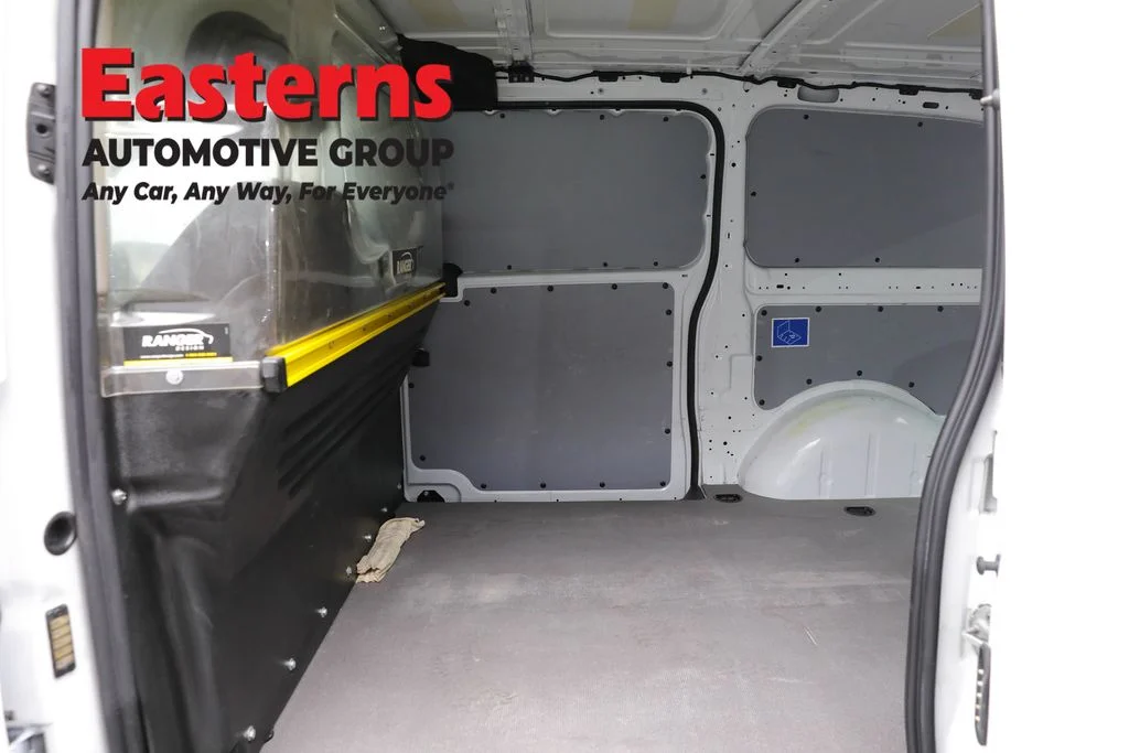 Used 2022 White Mercedes-Benz Cargo image 18