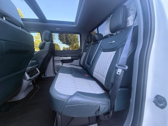 Used 2023  Ford Limited image 26