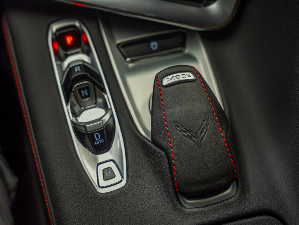Used 2025 Gray Chevrolet Stingray image 32