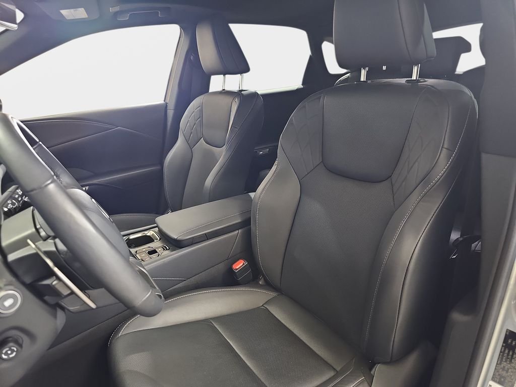 Used 2025 IRIDIUM Lexus 350h Premium image 18