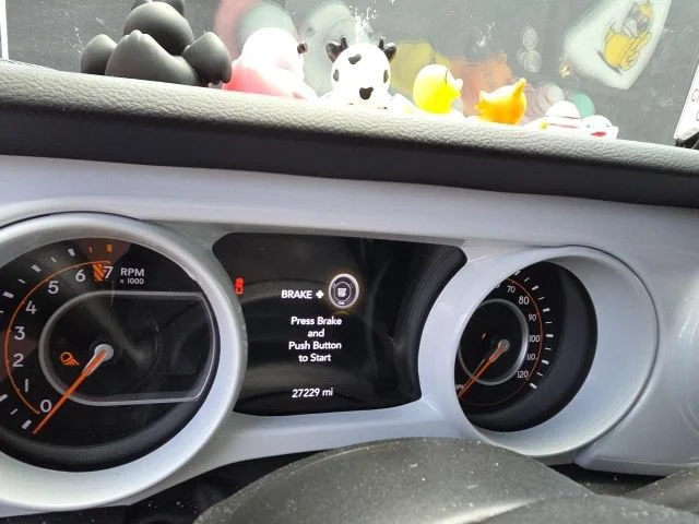 Used 2023 Bright White Clearcoat Jeep Sport S image 4