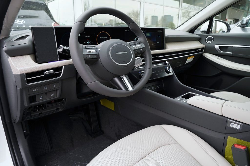 2025 Hyundai Sonata Hybrid Limited - Photo 41