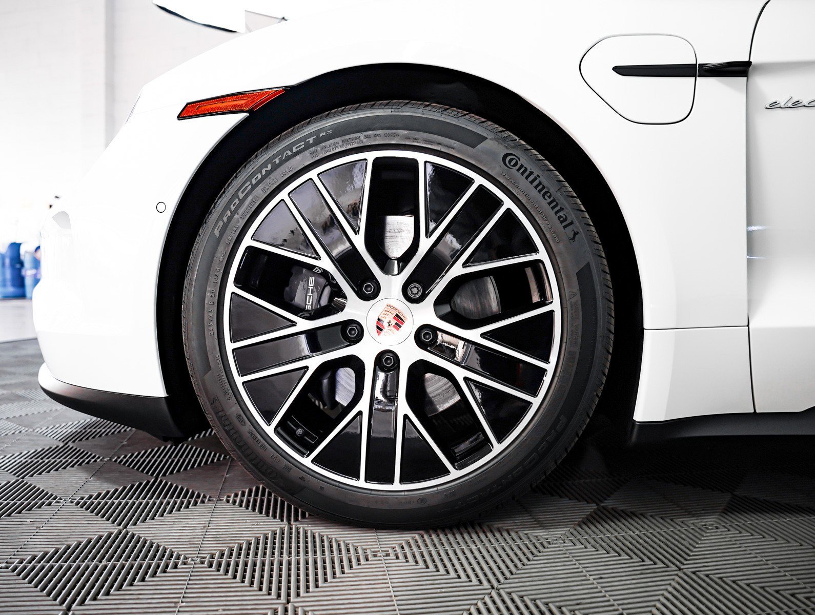 New 2026 White Porsche  image 13