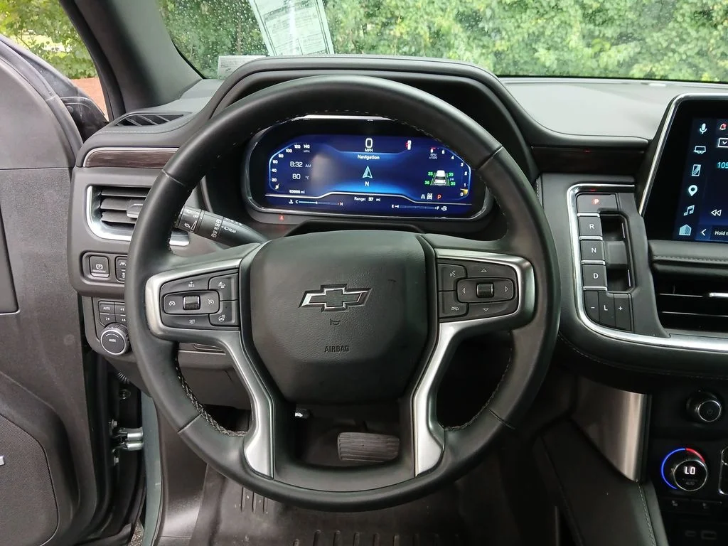 Used 2023 Green Chevrolet Z71 image 22