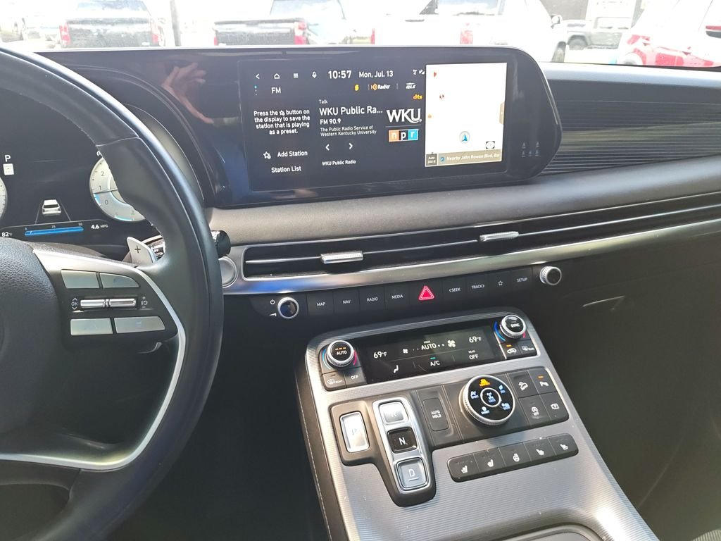 Used 2024 Silver Hyundai Calligraphy image 20