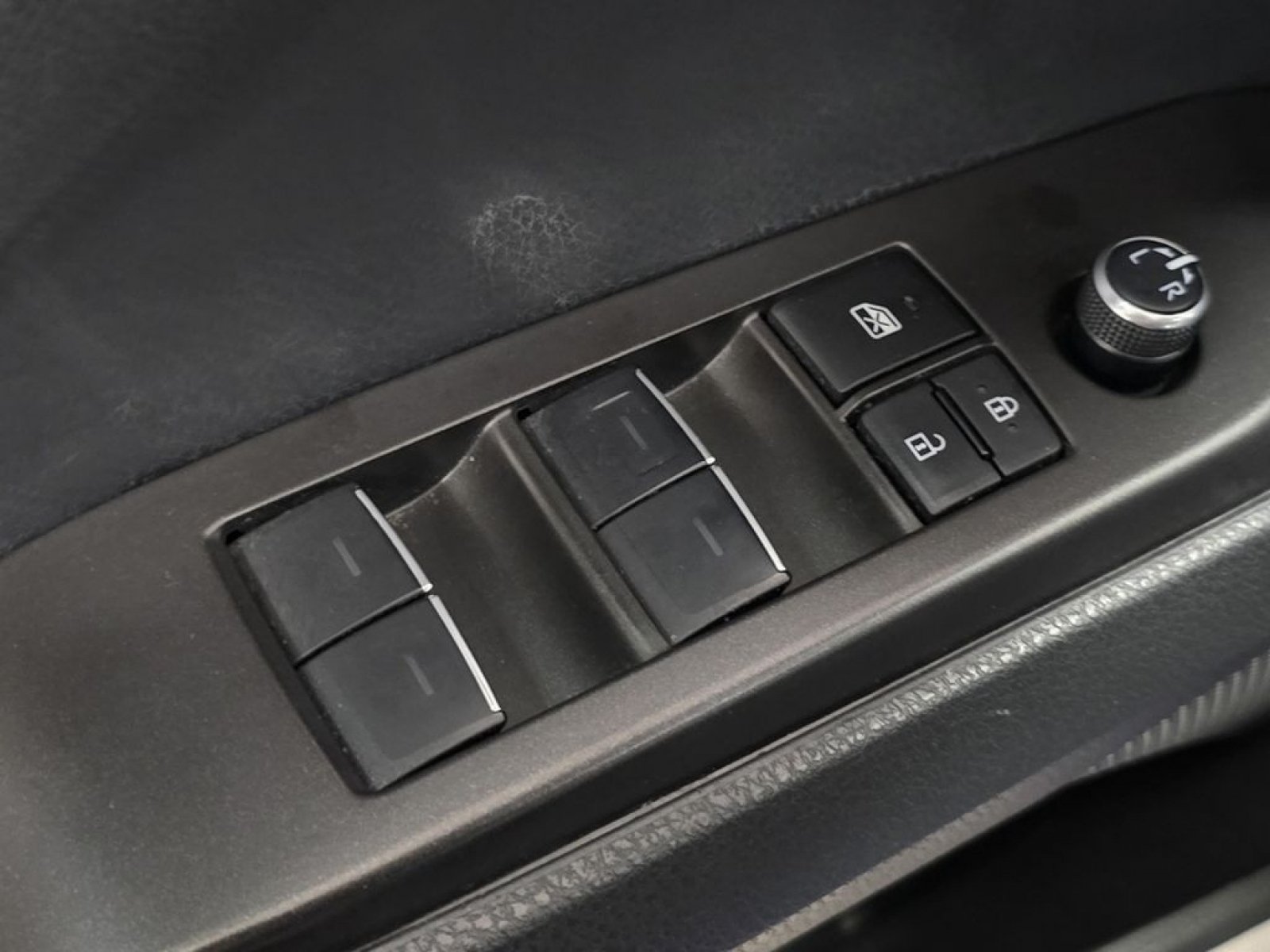 2023 Toyota Camry XSE - Photo 25