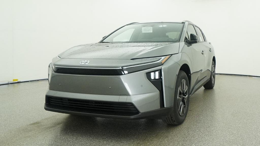 New 2026 Heavy Metal Toyota XLE image 19
