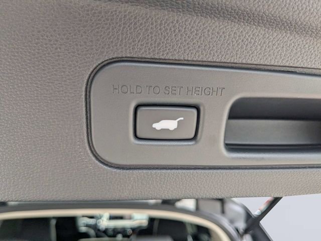 Used 2022 Silver Acura Technology image 13