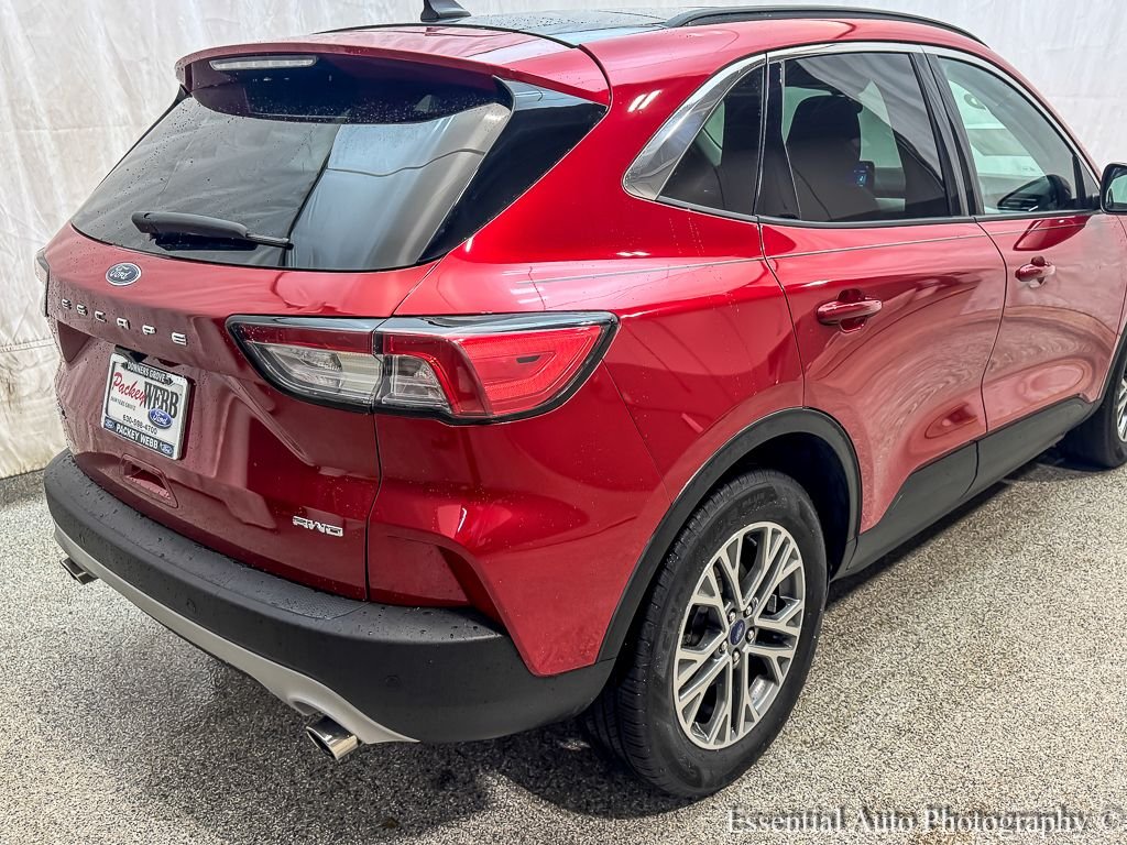 Used 2022 Red Metallic Ford SEL image 7
