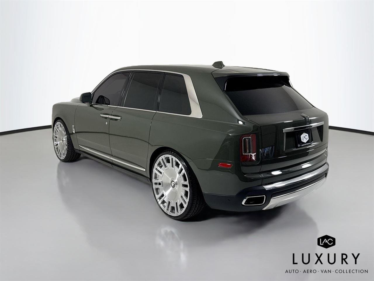 Used 2024 Silver Rolls-Royce  image 8