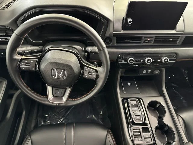 Used 2025 Green Honda TrailSport image 28