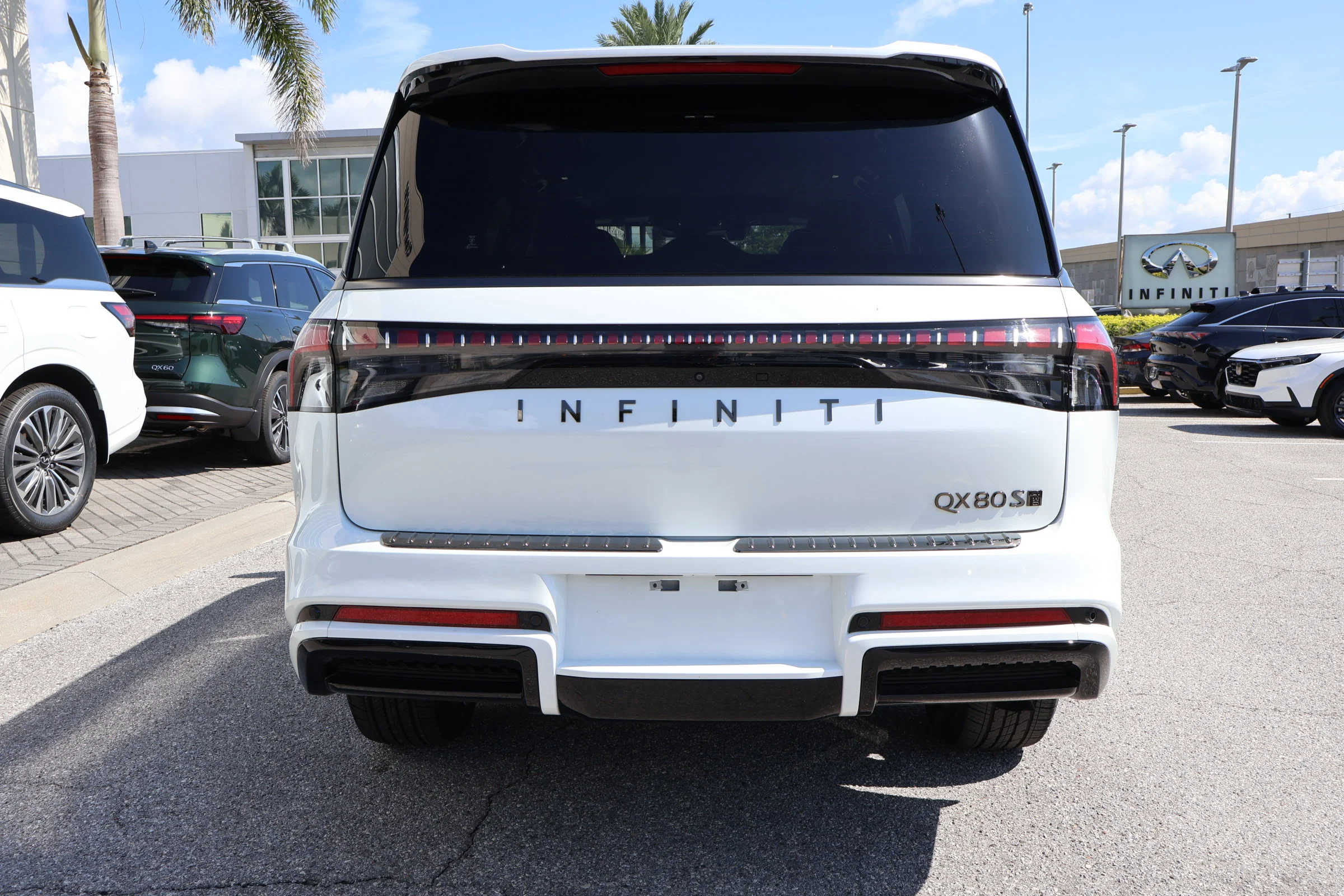 2026 INFINITI QX80 Sport - Photo 8