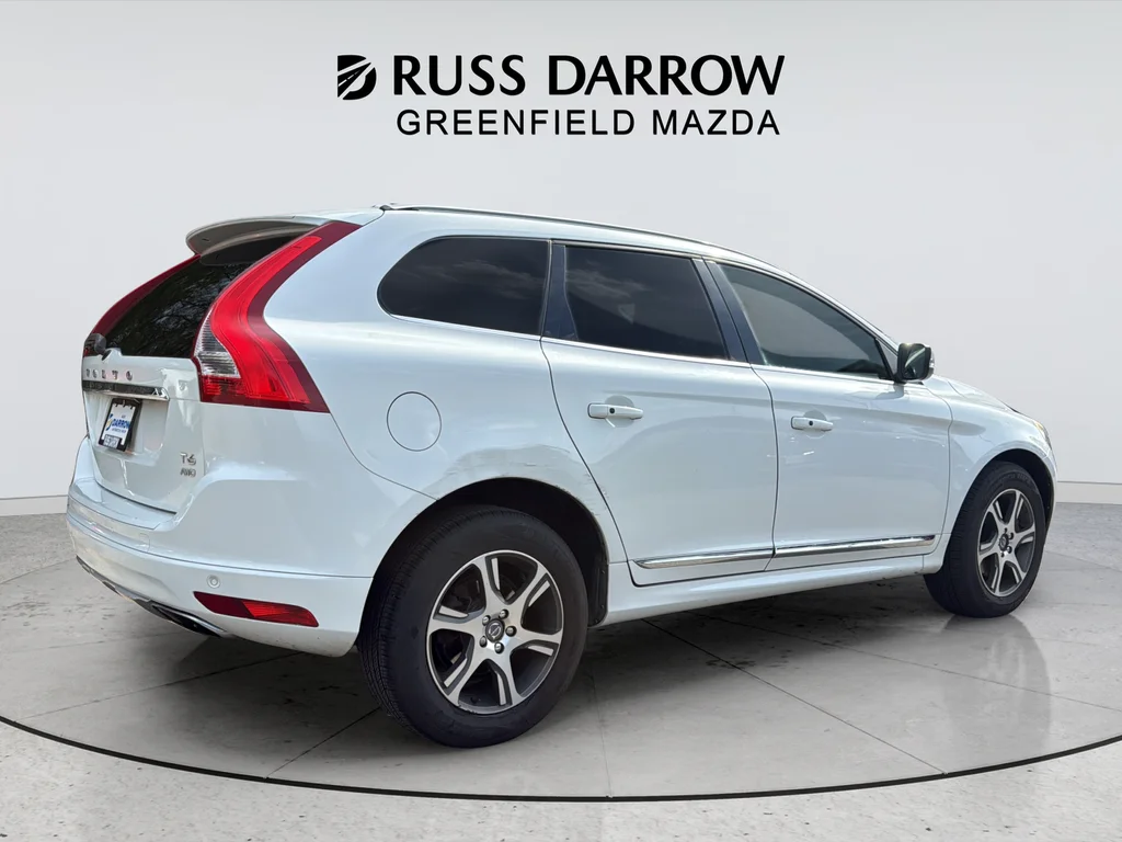 Used 2015 White Volvo T6 image 5