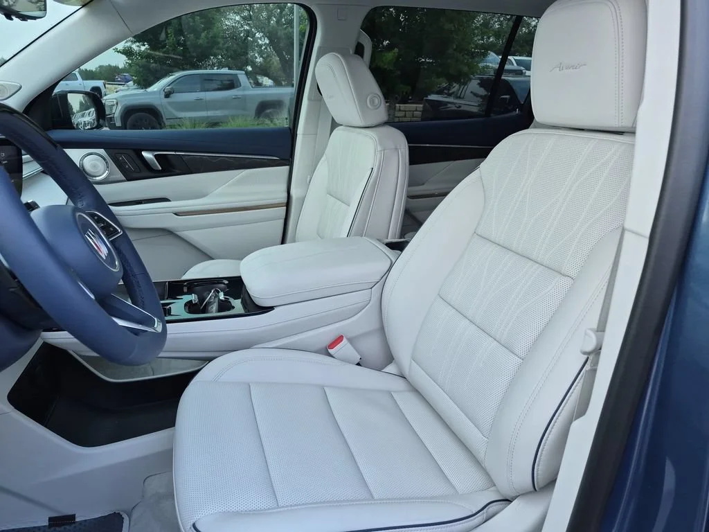 New 2026 Ocean Blue Metallic Buick Avenir image 19
