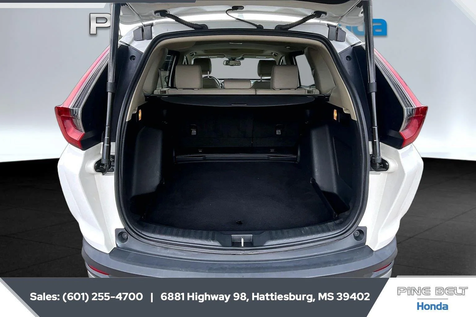 Used 2021 Platinum White Pearl Honda Touring image 21