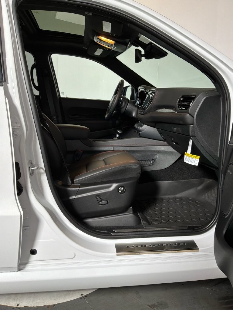 New 2027 White Knuckle Clear-Coat Paint Dodge GT image 18