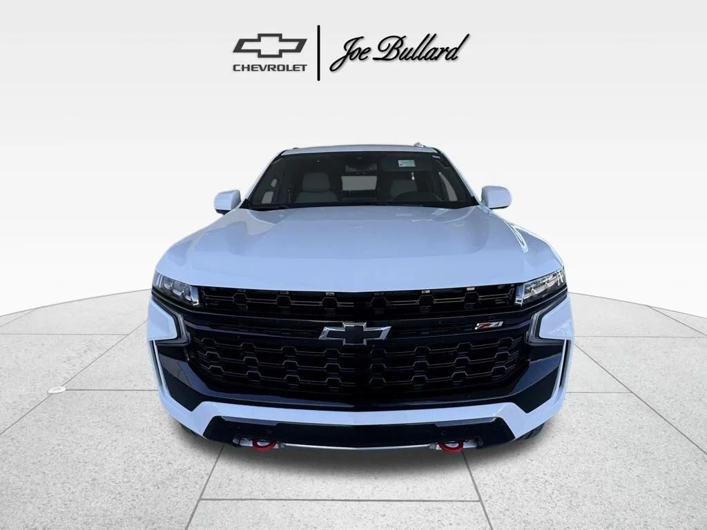 Used 2023 White Chevrolet Z71 image 3
