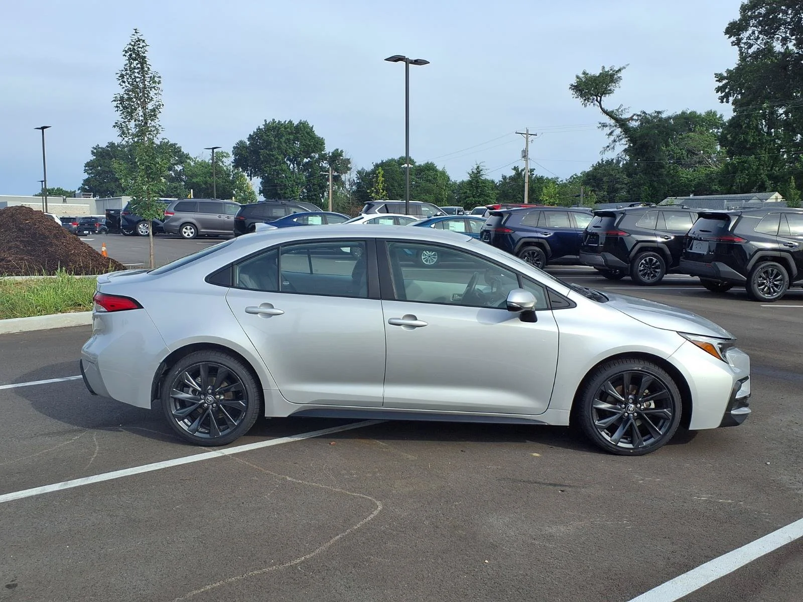 Certified Used 2024 Classic Silver Metallic Toyota SE image 2