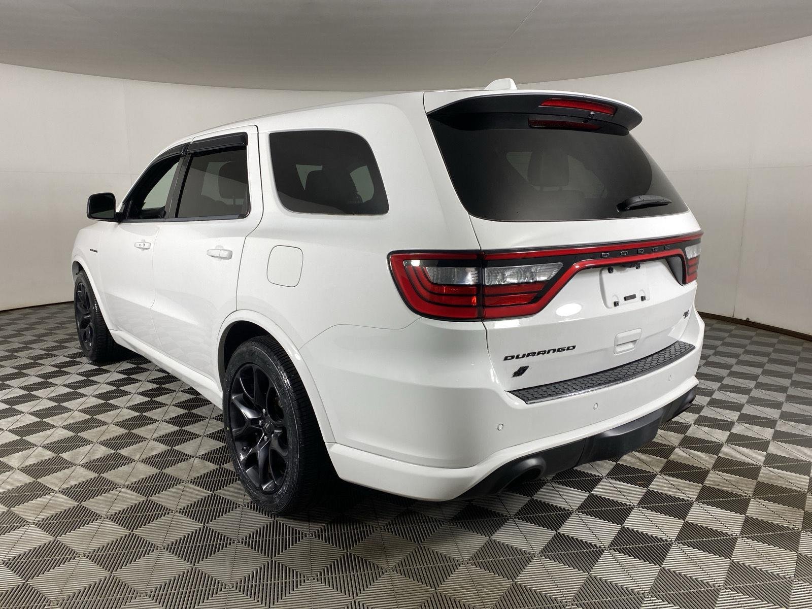 Used 2021 White Knuckle Clearcoat Dodge R/T image 8