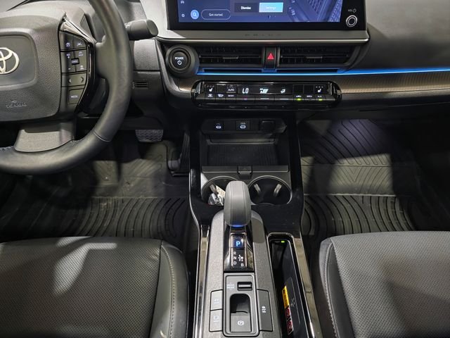 Used 2023  Toyota XLE image 20