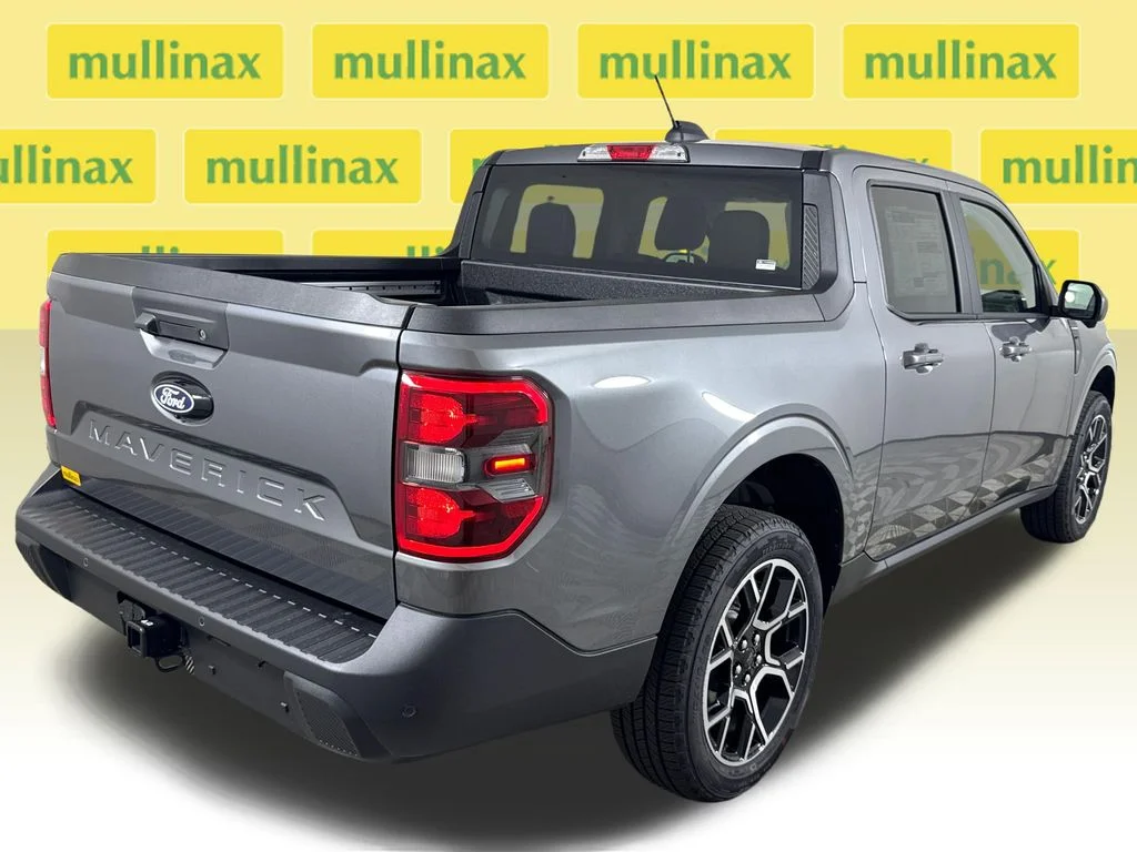 New 2026 Gray Ford Lariat image 19