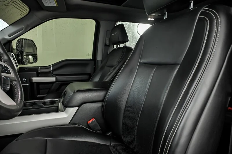 Used 2021 Agate Black Ford Lariat image 17