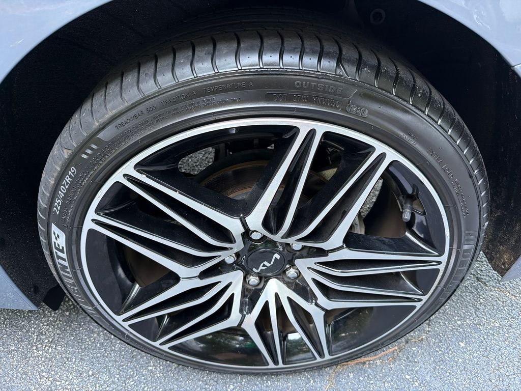 2023 Kia K5 LXS - Photo 19
