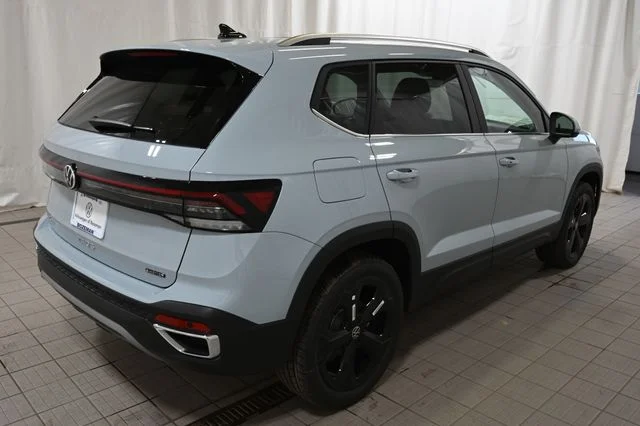 New 2026 Gray Volkswagen 1.5T SEL image 13