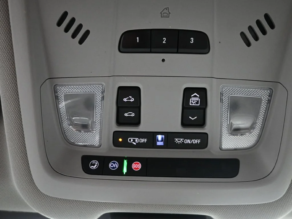 Used 2019 Beige Chevrolet Premier image 20