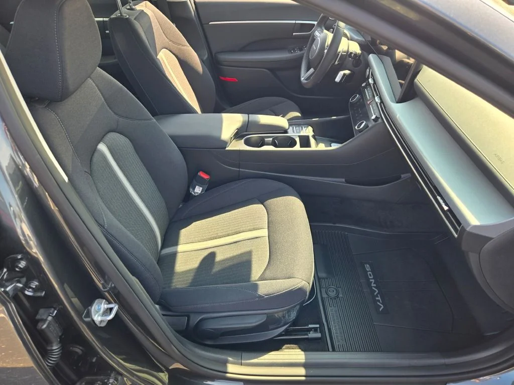 New 2026 Gray Hyundai SEL Sport image 5