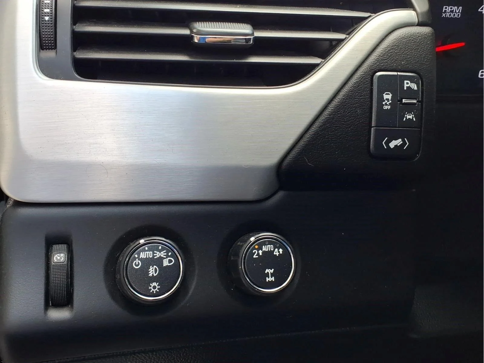 Used 2019 ONYX BLACK GMC SLT image 20