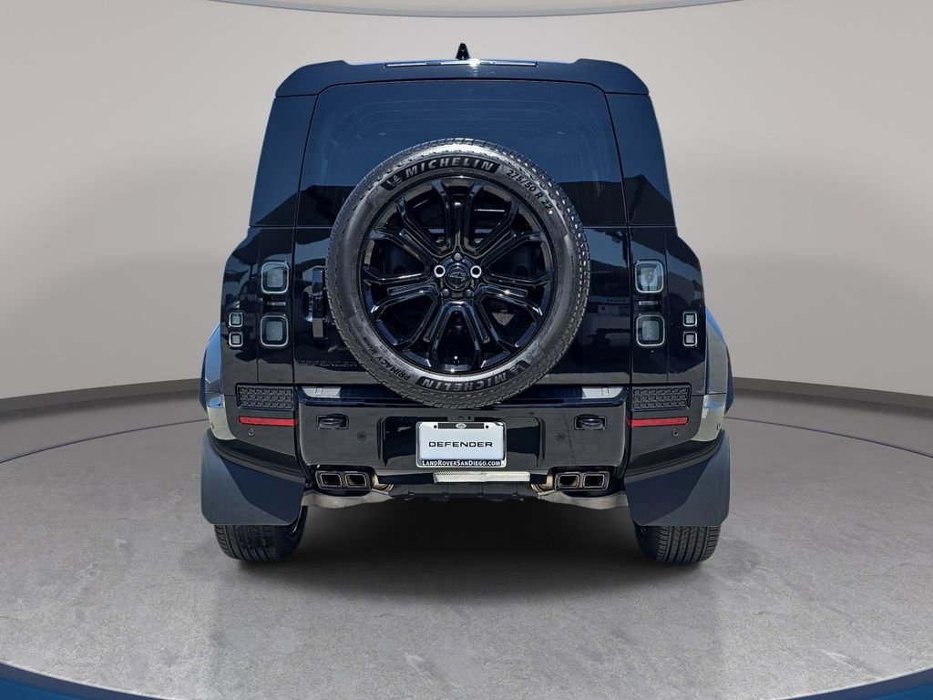 New 2026 Narvik Black Land Rover OCTA Black image 6
