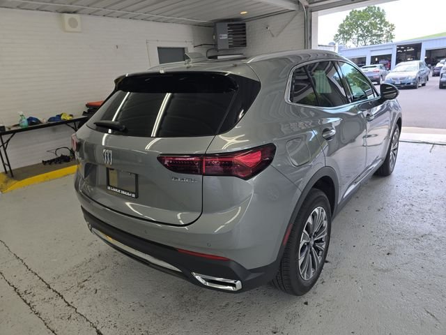 Used 2025 Gray Buick Preferred image 5