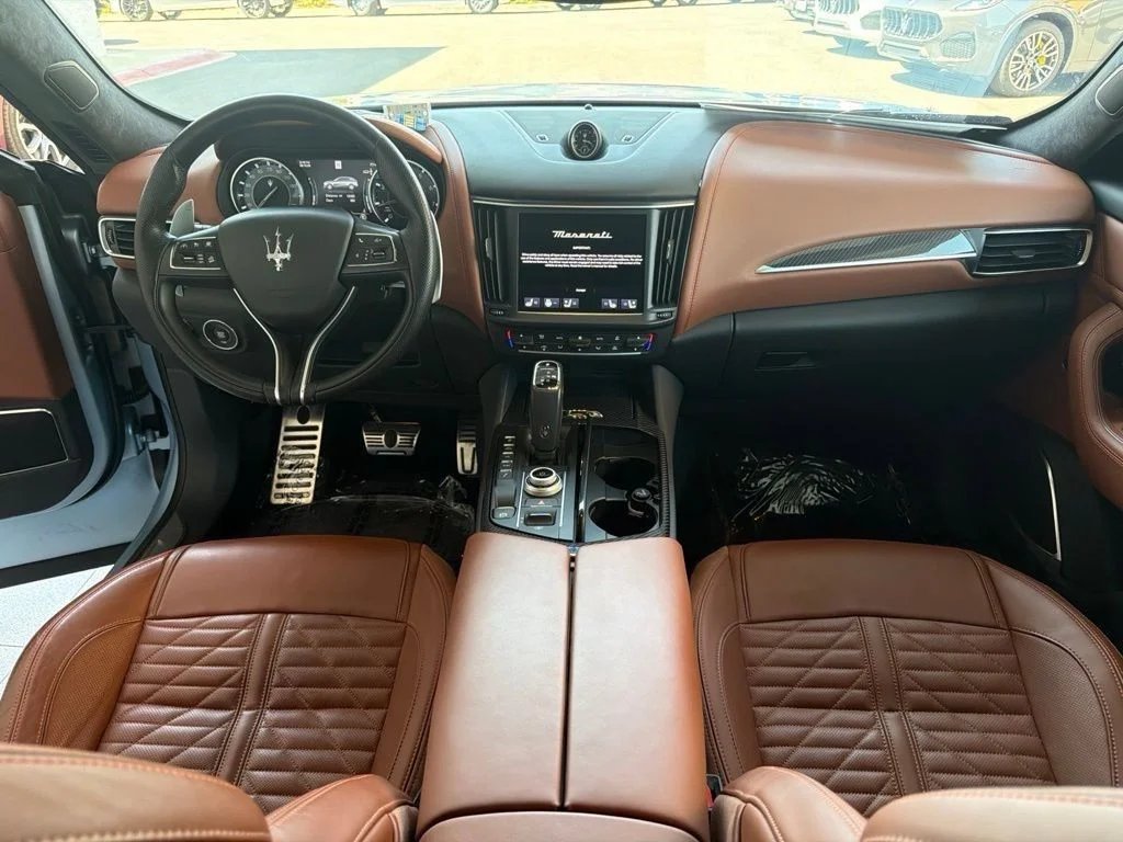 Certified Used 2023 Grigio Maserati F TRIBUTO image 14
