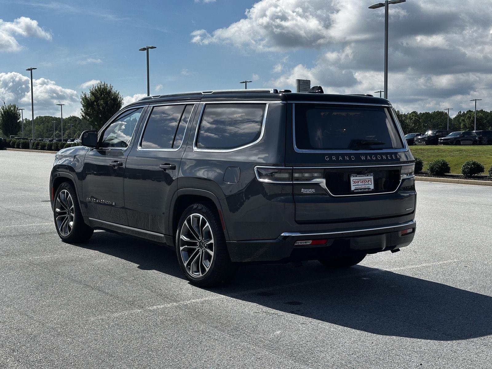 Certified Used 2024 Baltic Gray Metallic Clearcoat Jeep Series III image 8