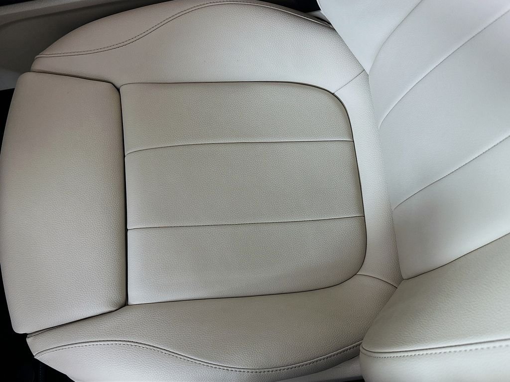 Certified Used 2023 Black Mercedes-Benz GLA 250 image 17