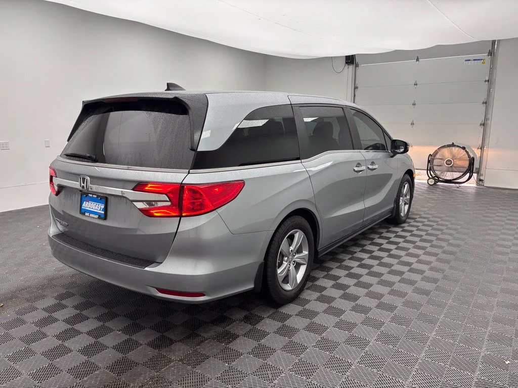 Used 2019 Silver Honda EX-L image 8