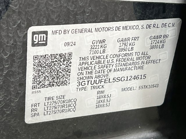 2025 GMC Sierra 1500 AT4X - Photo 30