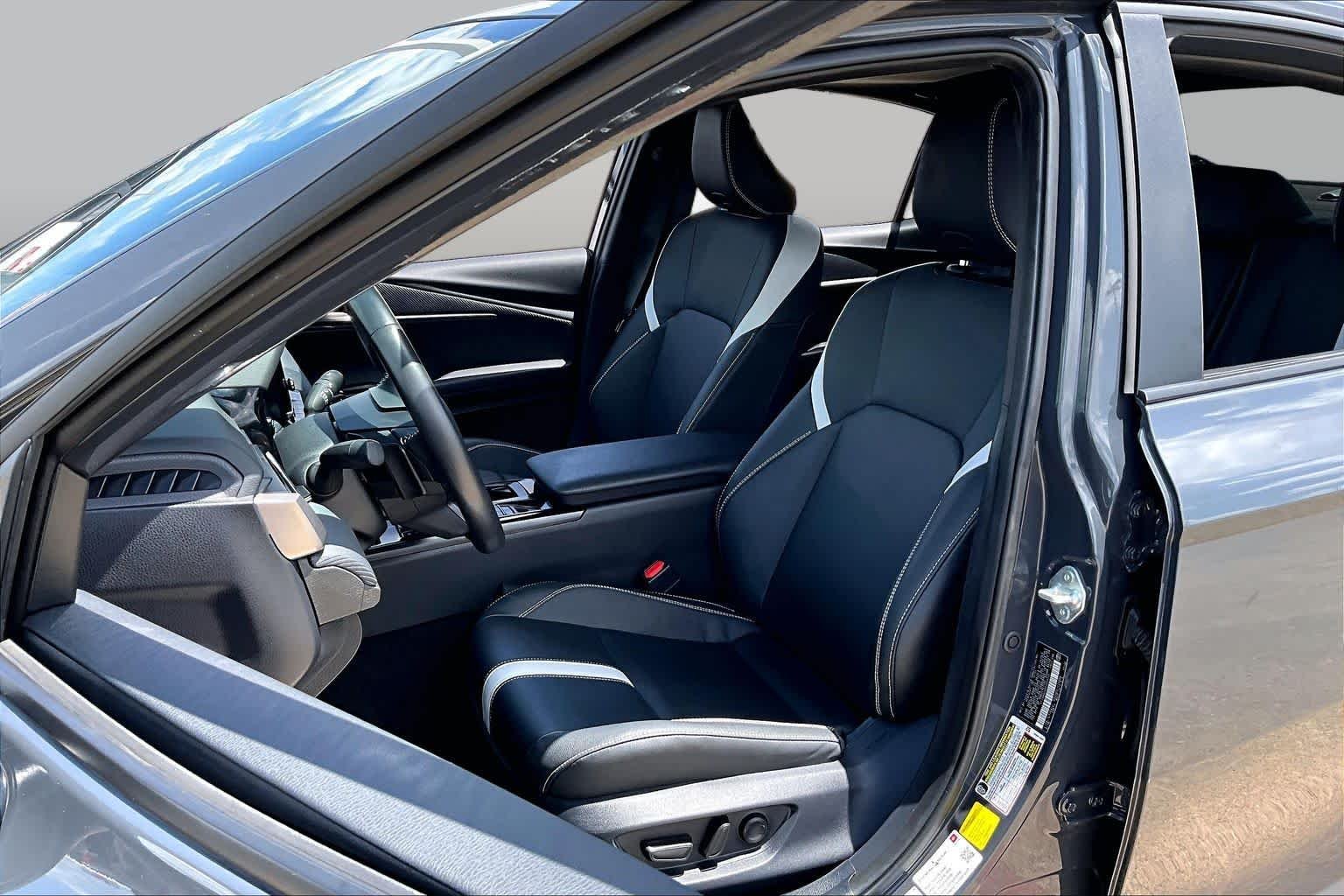 Pre-Owned 2025 Toyota Camry SE