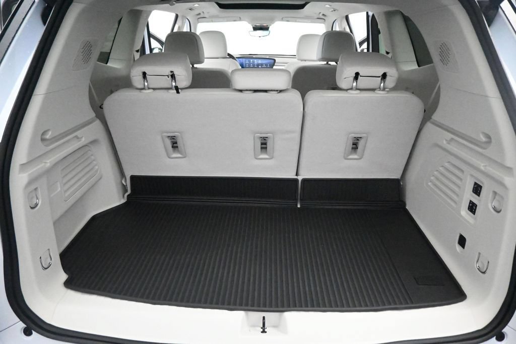 2026 Buick Enclave Avenir - Photo 26