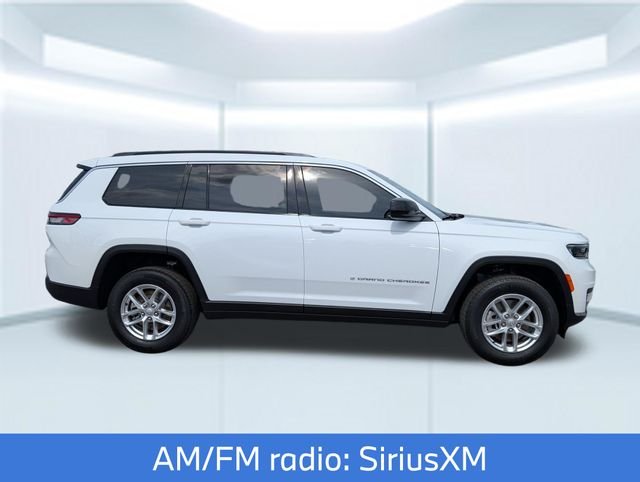 New 2026 Bright White Clearcoat Jeep Laredo image 8