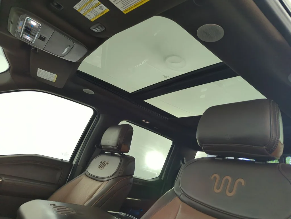 Used 2022 White Ford King Ranch image 26