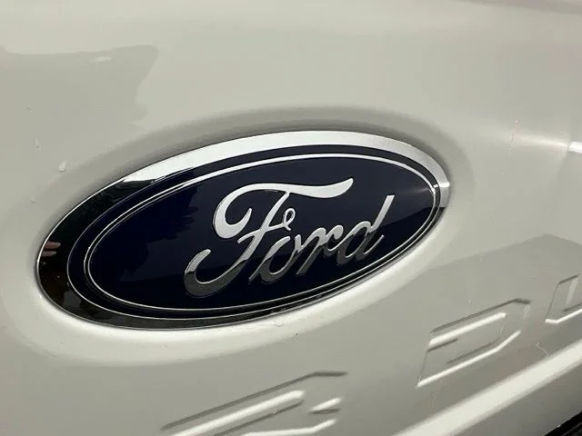 Used 2024 White Ford Lariat image 24