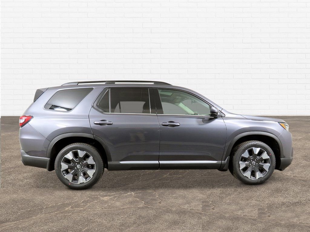 New 2026 Modern Steel Metallic Honda Touring image 7