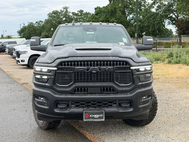 New 2026 Diamond Black Crystal Pearl-Coat Exterior Paint RAM Rebel image 3