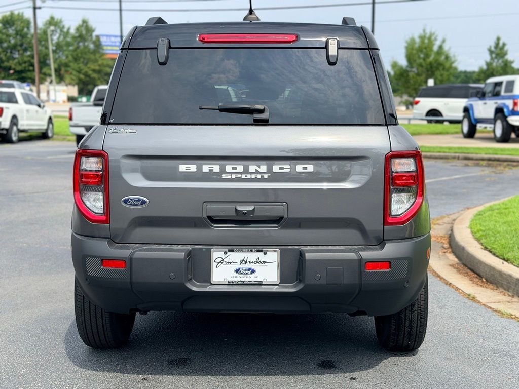 Used 2025 Gray Ford Outer Banks image 5
